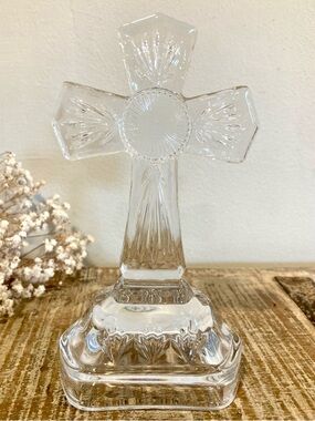 Clear Glass Decorative Cross - 6 3/4” Tall